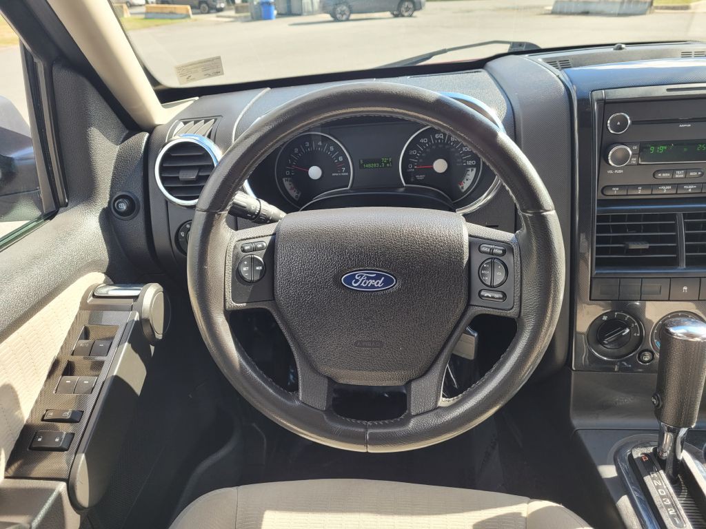 2008 Ford Explorer Image 10