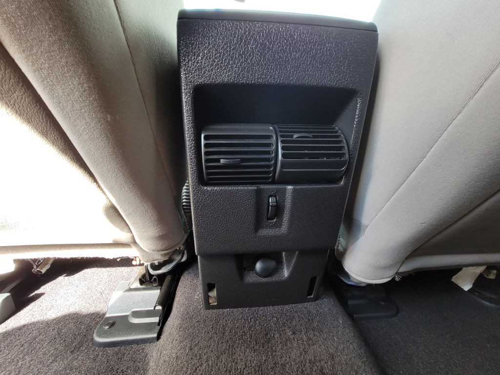 2008 Ford Explorer Image 17