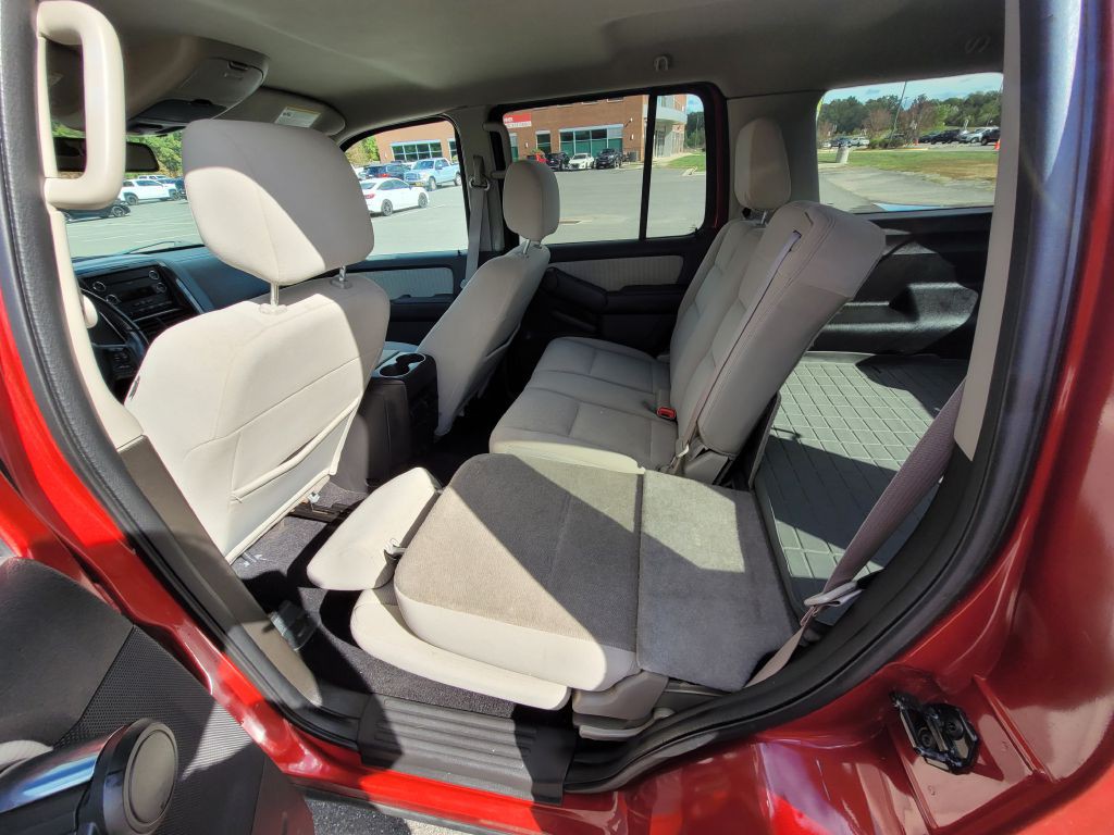 2008 Ford Explorer Image 18