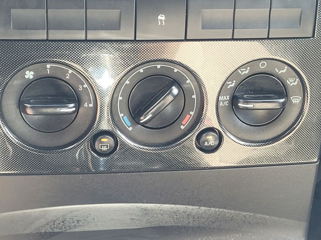 2008 Ford Explorer Image 34