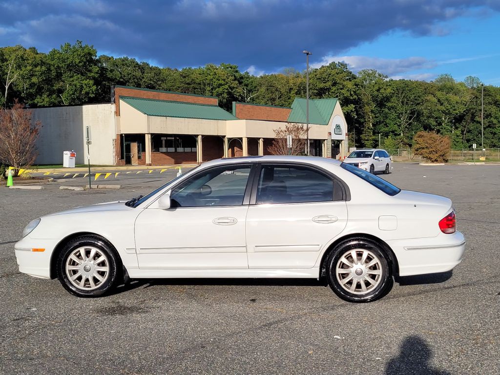 2003 Hyundai Sonata Image 5