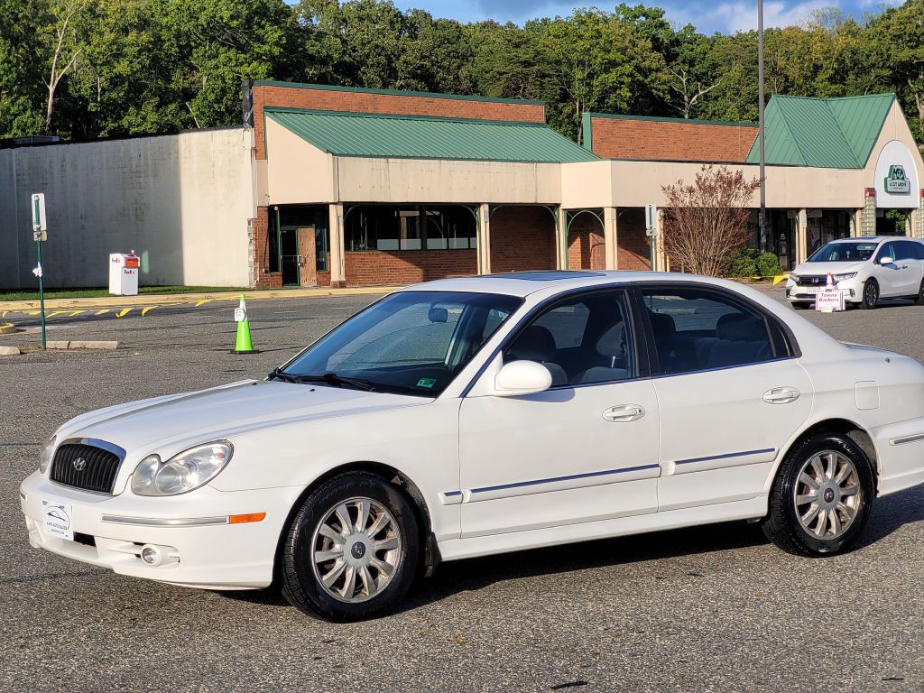 2003 Hyundai Sonata Image 6
