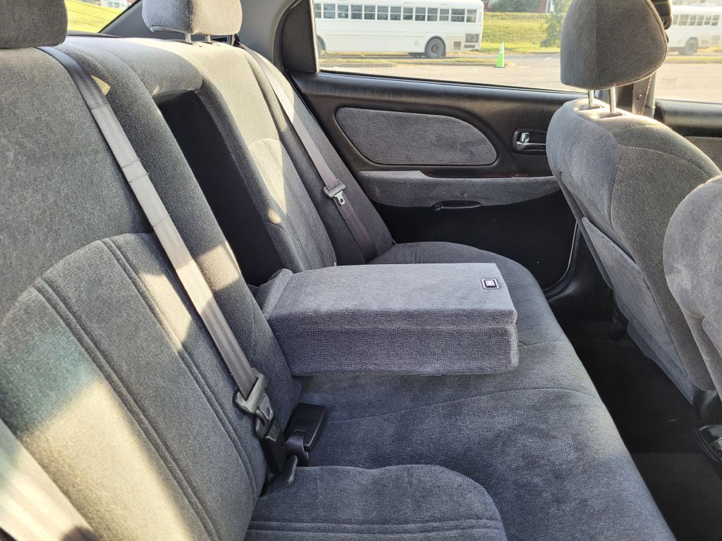2003 Hyundai Sonata Image 10