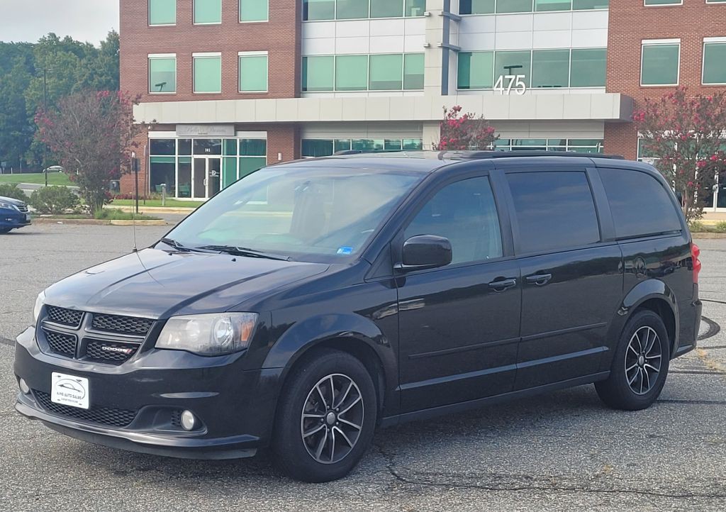 2017 Dodge Grand Caravan Image 1