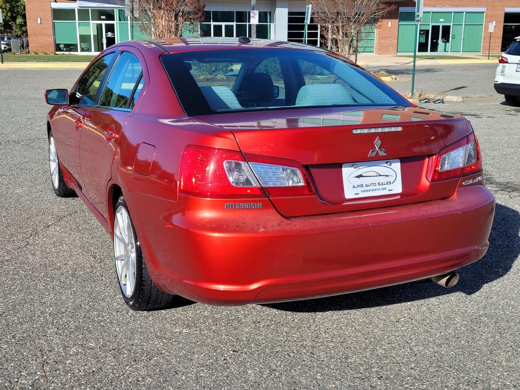2011 Mitsubishi Galant Image 38