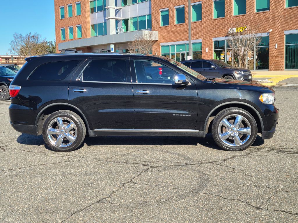 2011 Dodge Durango Image 2