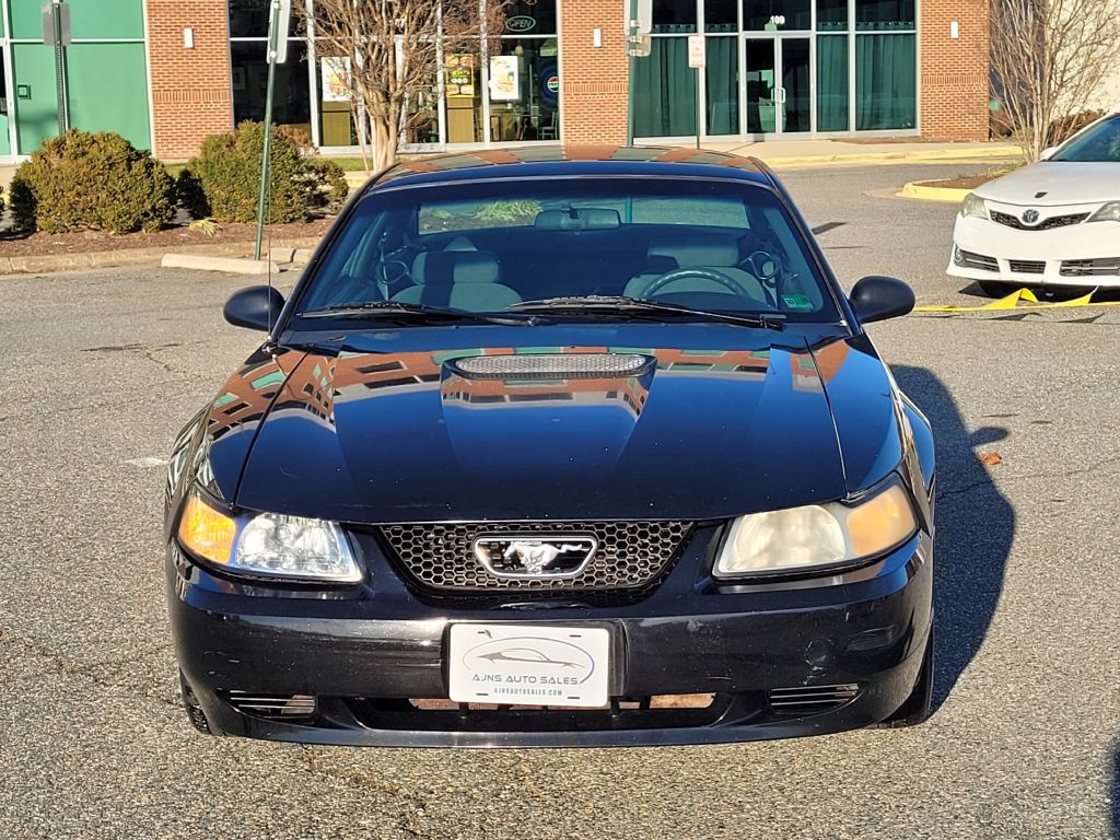 2000 Ford Mustang Image 6