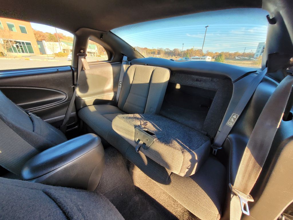 2000 Ford Mustang Image 21