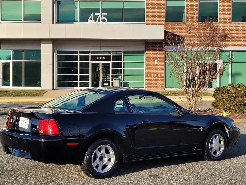 2000 Ford Mustang Image 27
