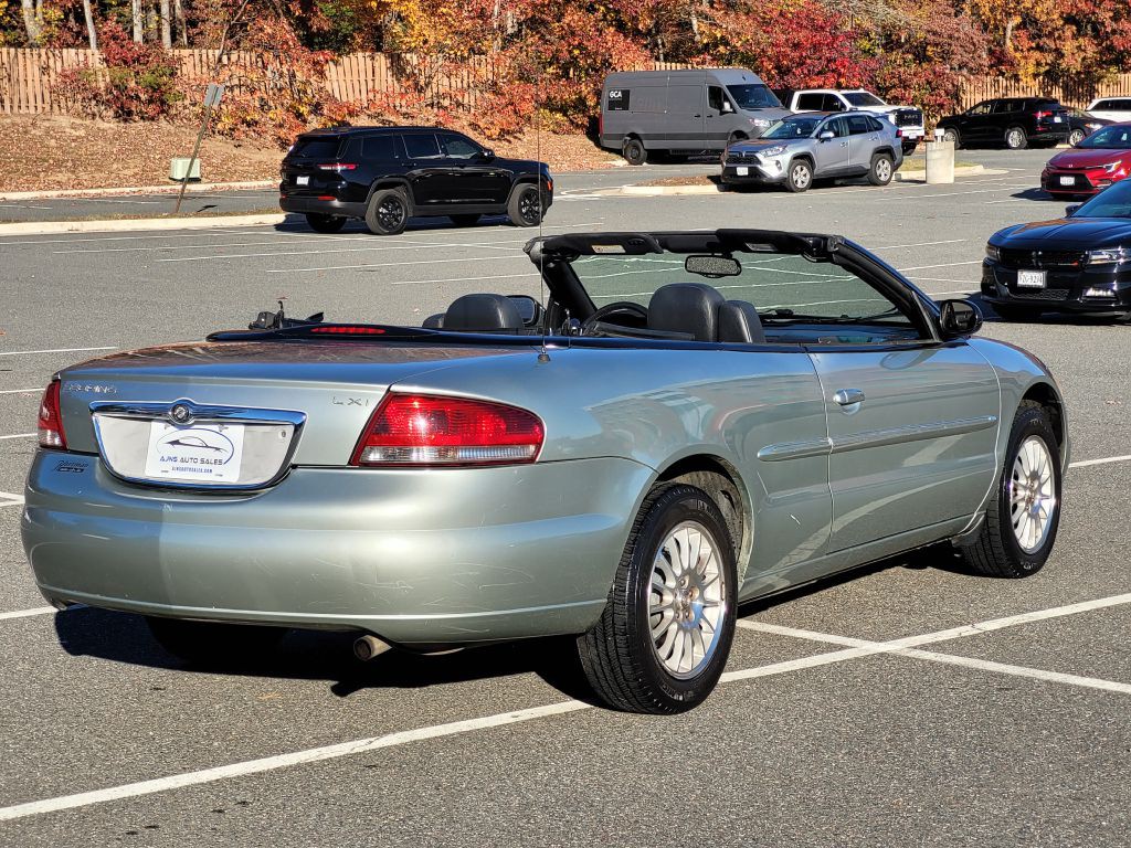 2004 Chrysler Sebring Image 4