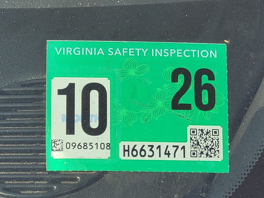 2004 Chrysler Sebring Image 7