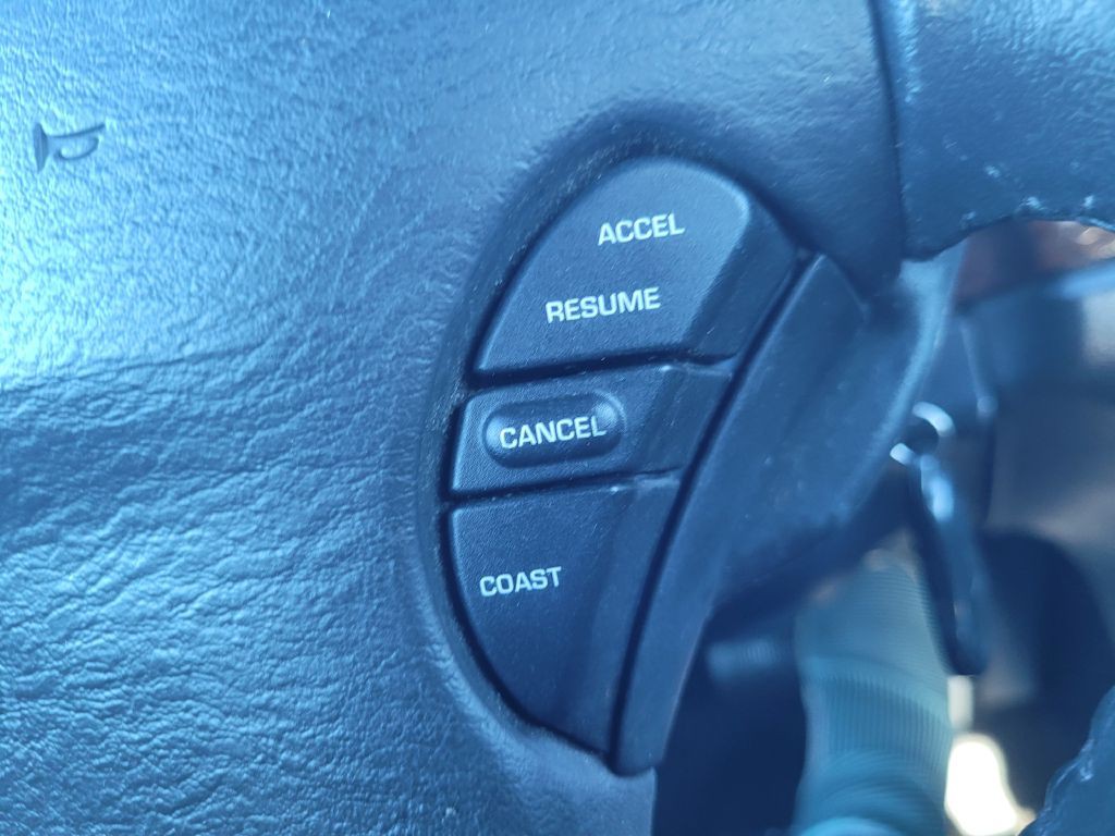 2004 Chrysler Sebring Image 21