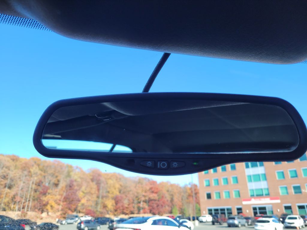 2004 Chrysler Sebring Image 26