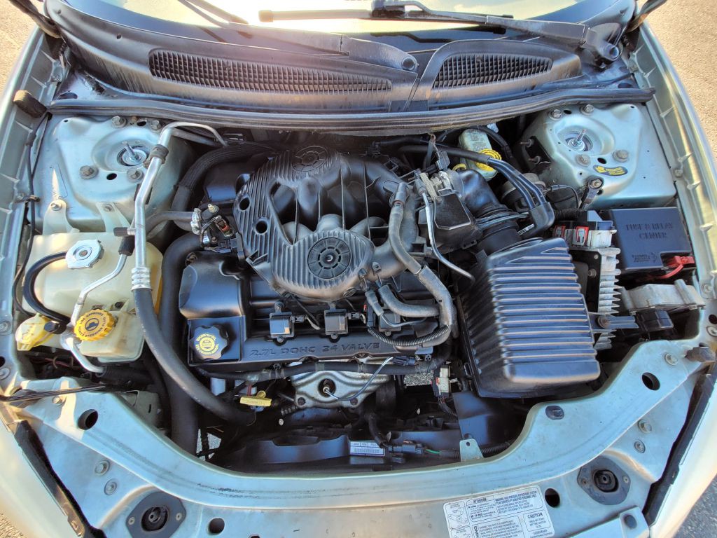 2004 Chrysler Sebring Image 39