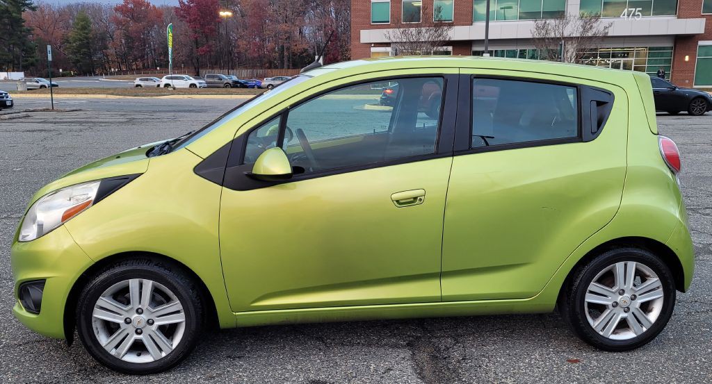 2014 Chevrolet Spark Image 2