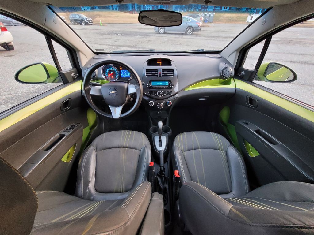 2014 Chevrolet Spark Image 17