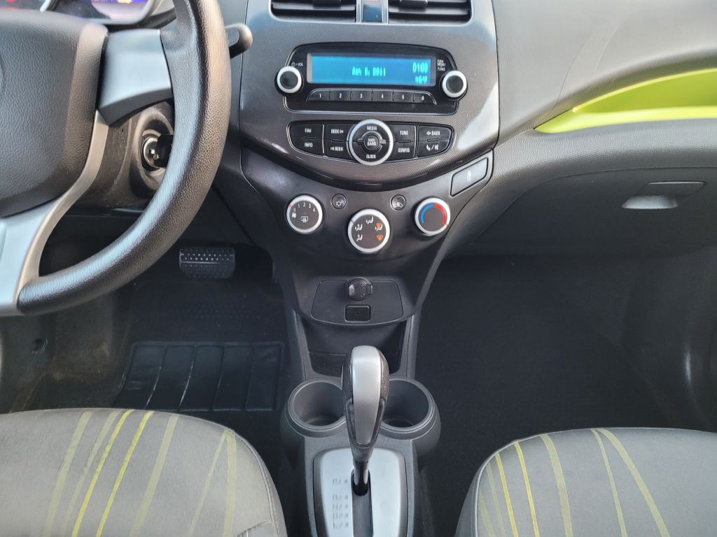 2014 Chevrolet Spark Image 19