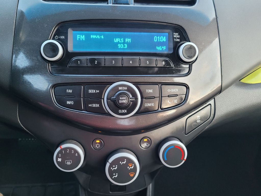 2014 Chevrolet Spark Image 20