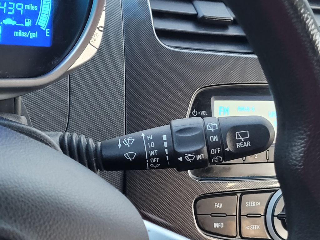 2014 Chevrolet Spark Image 23