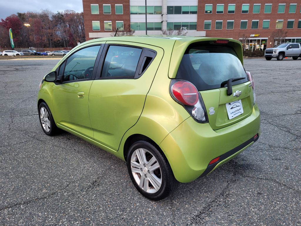 2014 Chevrolet Spark Image 30