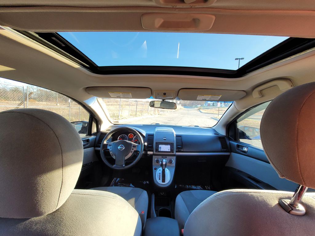 2012 Nissan Sentra Image 10