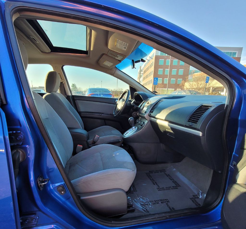 2012 Nissan Sentra Image 17