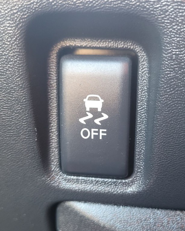 2012 Nissan Sentra Image 25