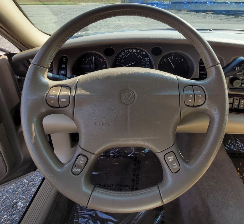 2005 Buick LeSabre Image 26