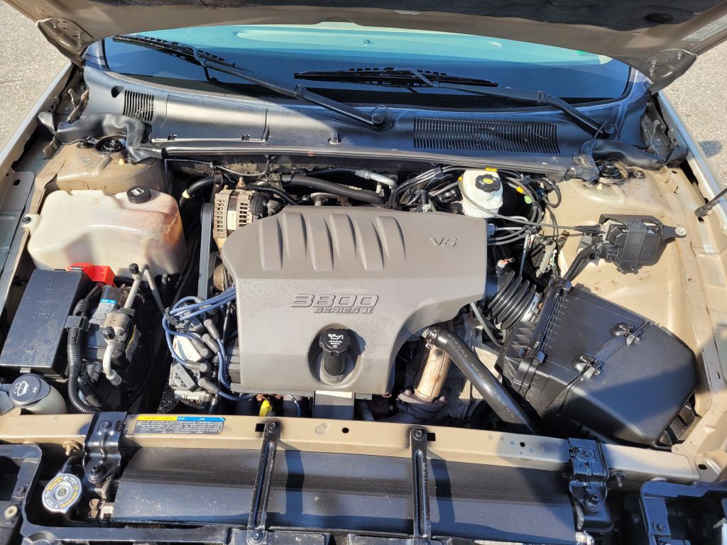 2005 Buick LeSabre Image 40