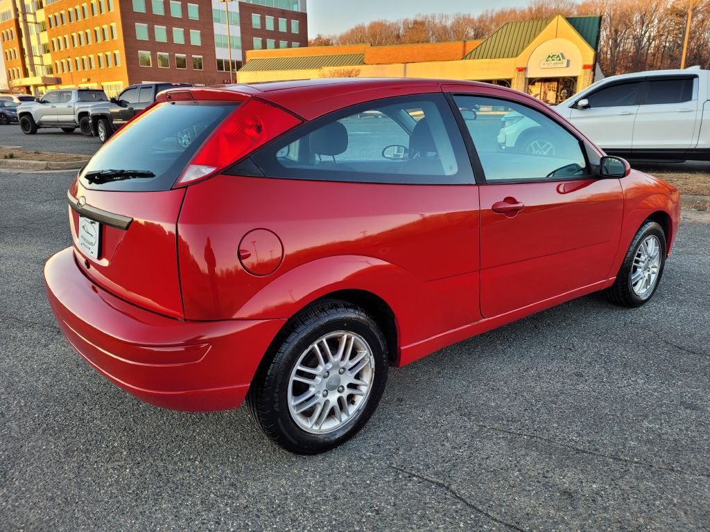 2007 Ford Focus Image 4