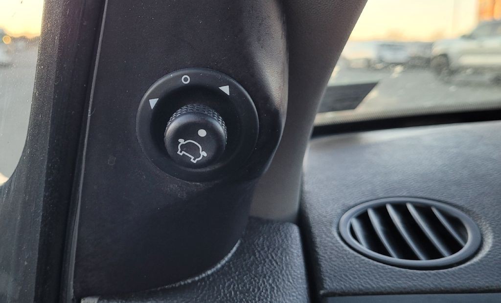 2007 Ford Focus Image 13