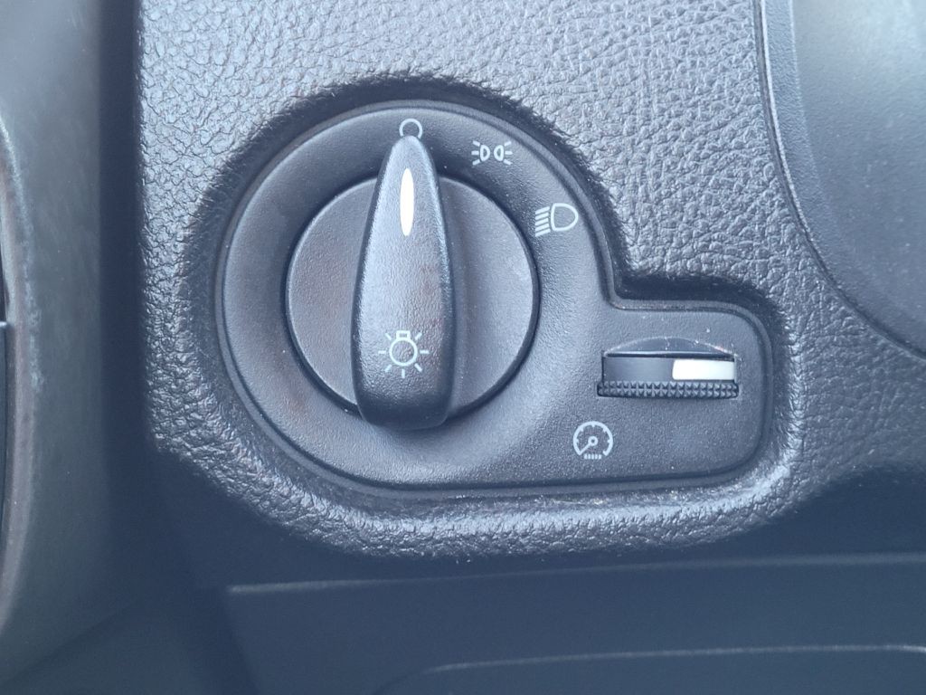 2007 Ford Focus Image 34