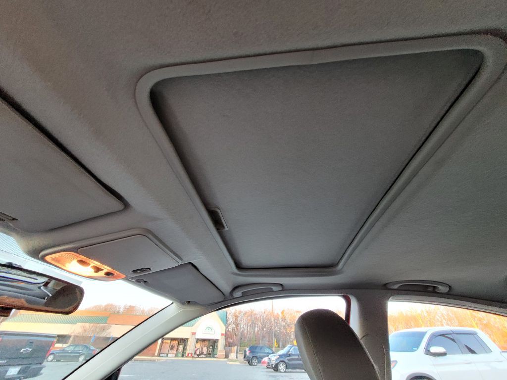 2007 Ford Focus Image 36