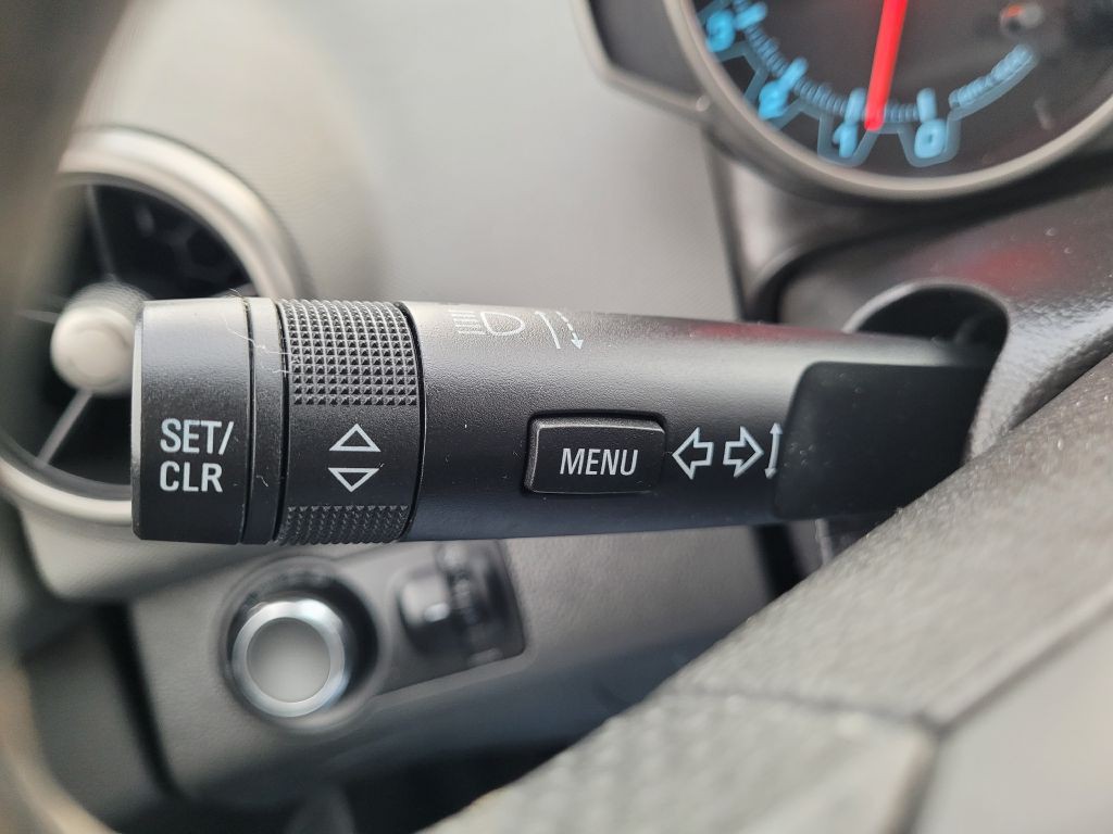 2016 Chevrolet Sonic Image 21