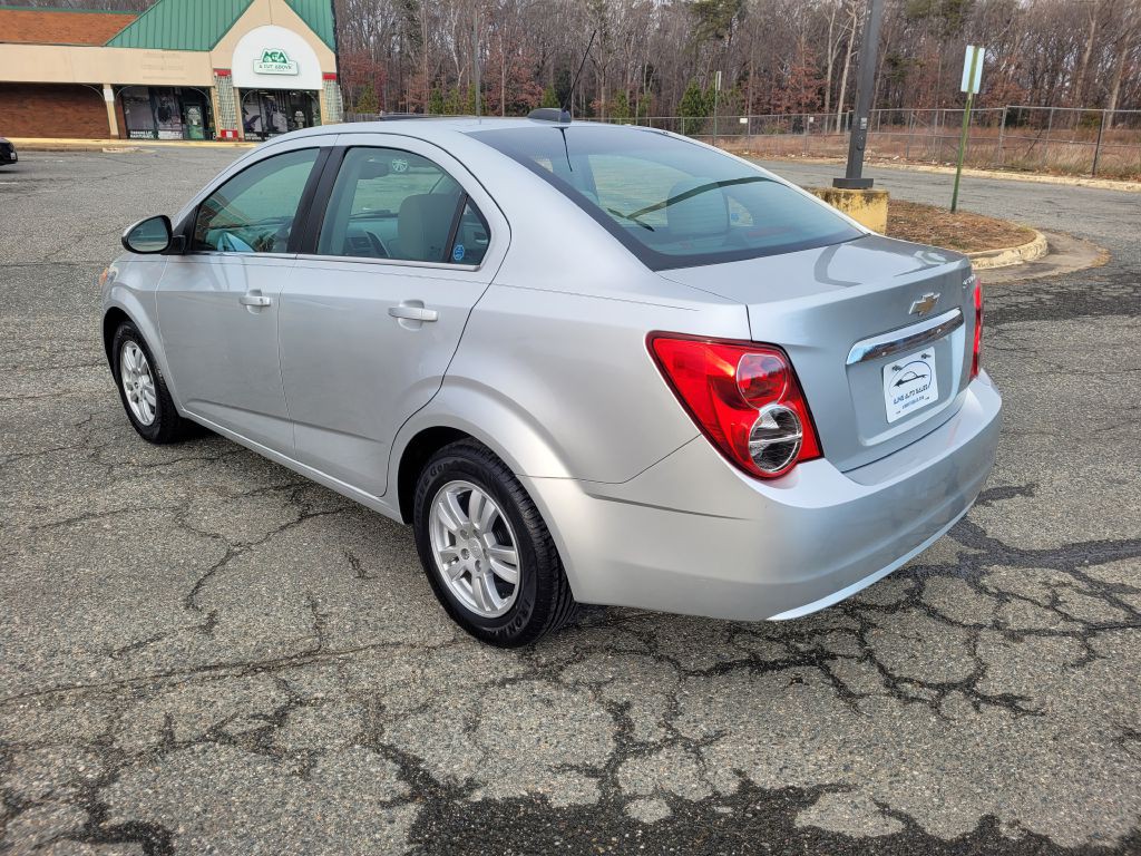 2016 Chevrolet Sonic Image 29