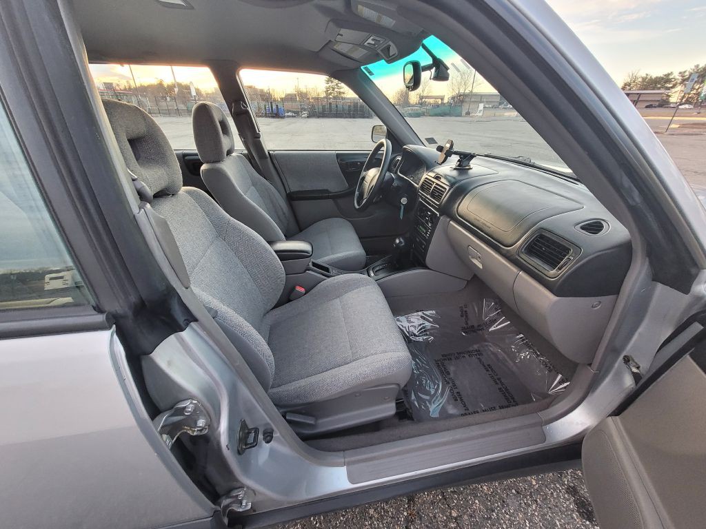 2002 Subaru Forester Image 16