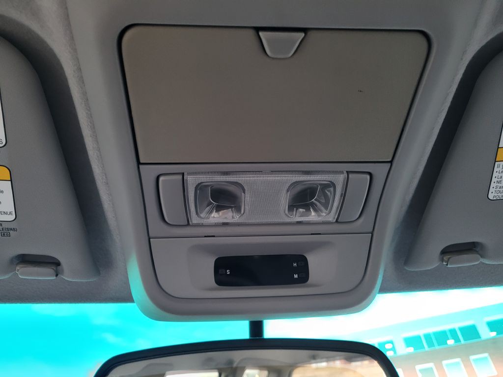 2002 Subaru Forester Image 37