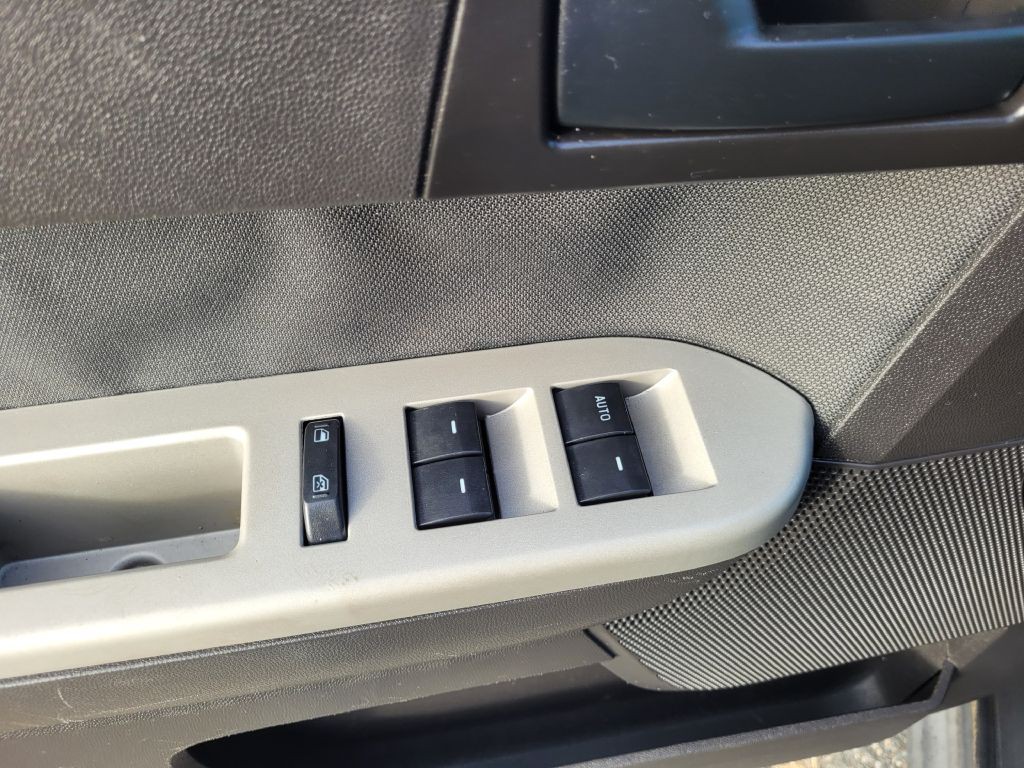 2011 Ford Escape Image 22
