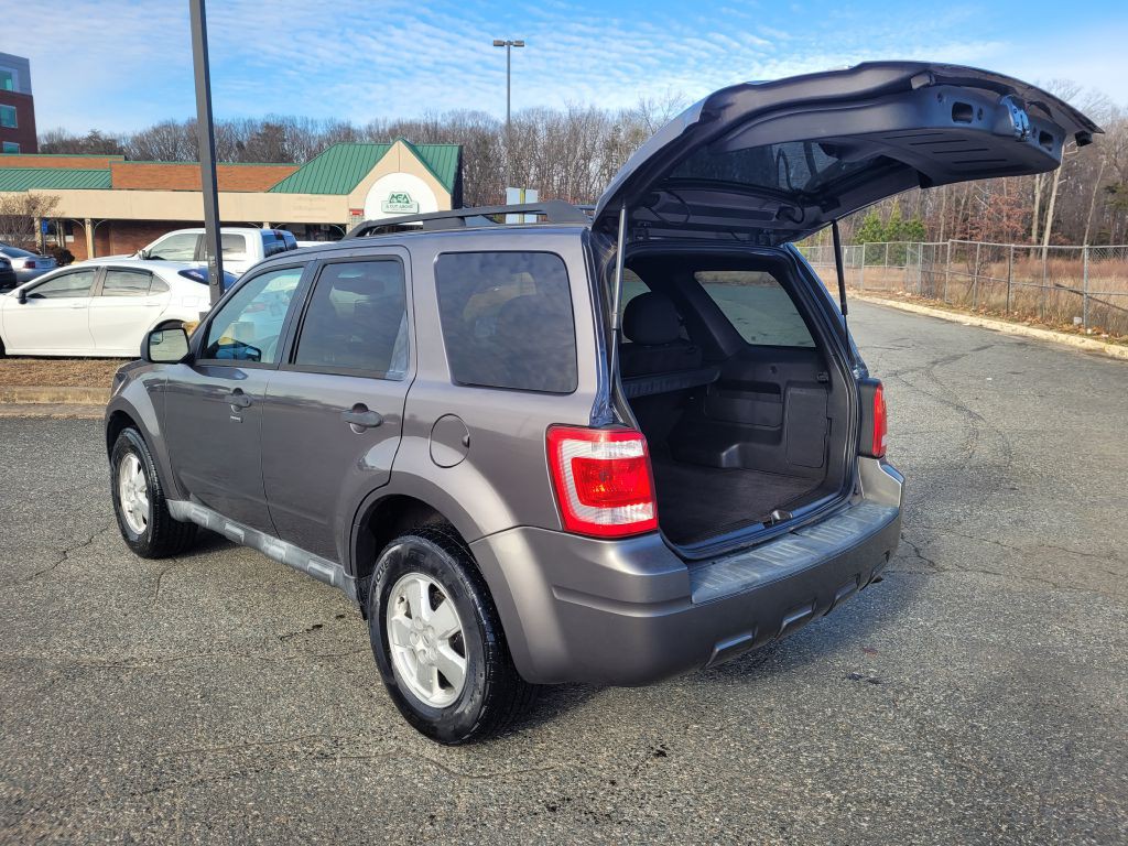2011 Ford Escape Image 27