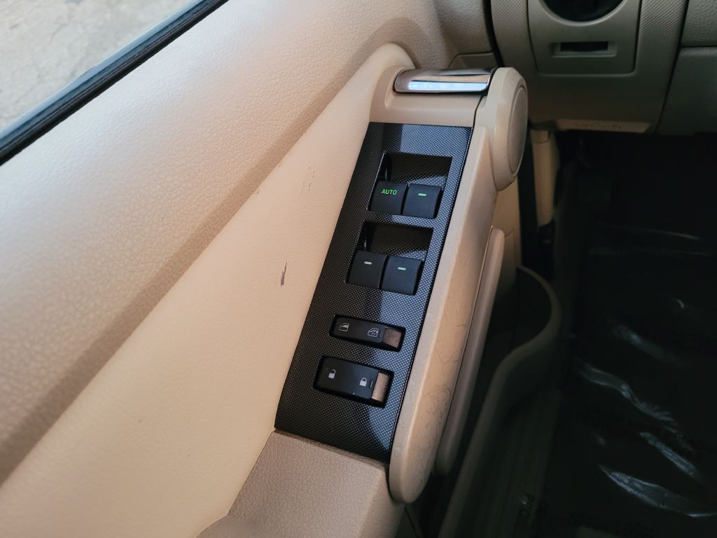 2006 Ford Explorer Image 11