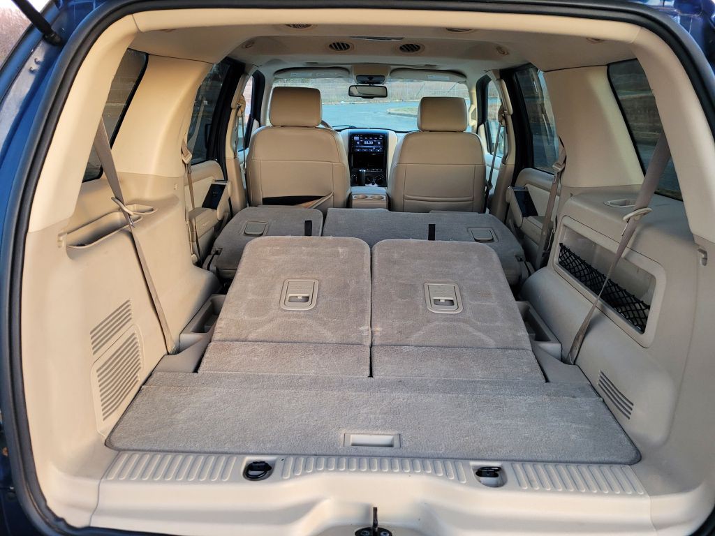 2006 Ford Explorer Image 20