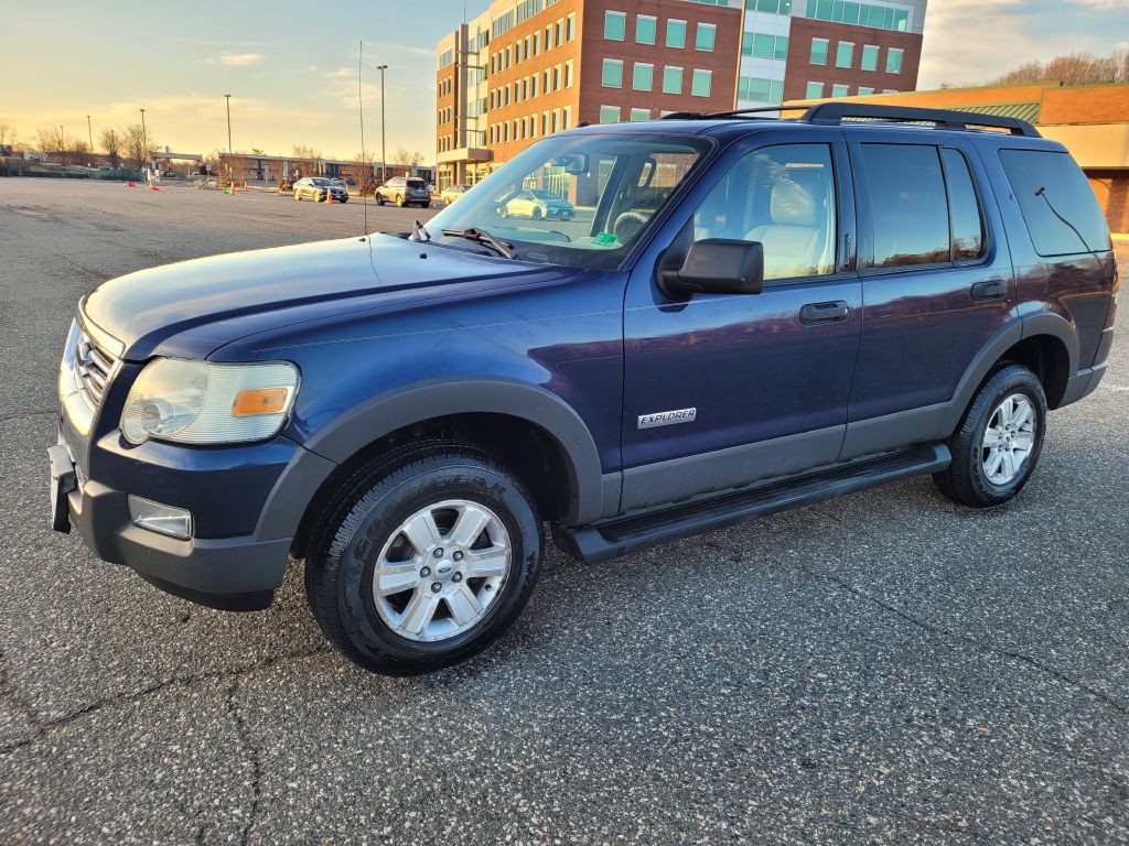 2006 Ford Explorer Image 27