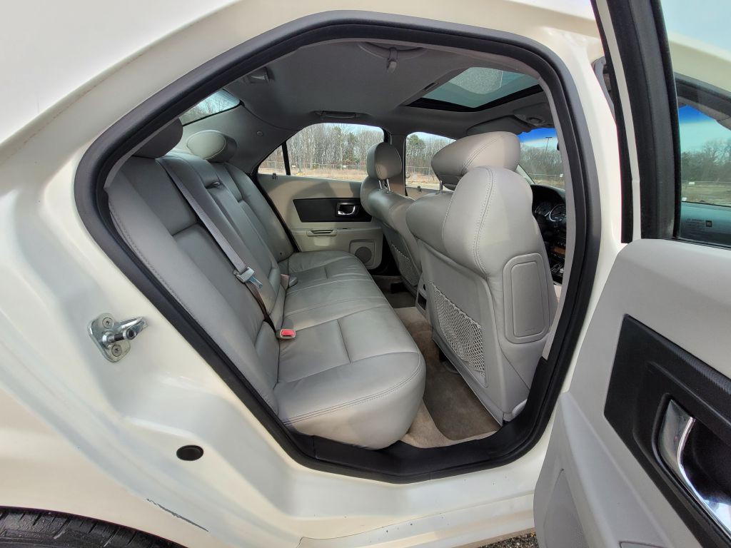 2007 Cadillac CTS Image 19