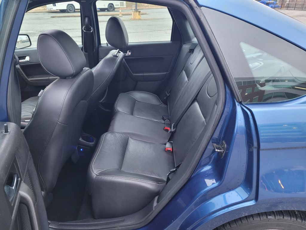 2008 Ford Focus Image 9