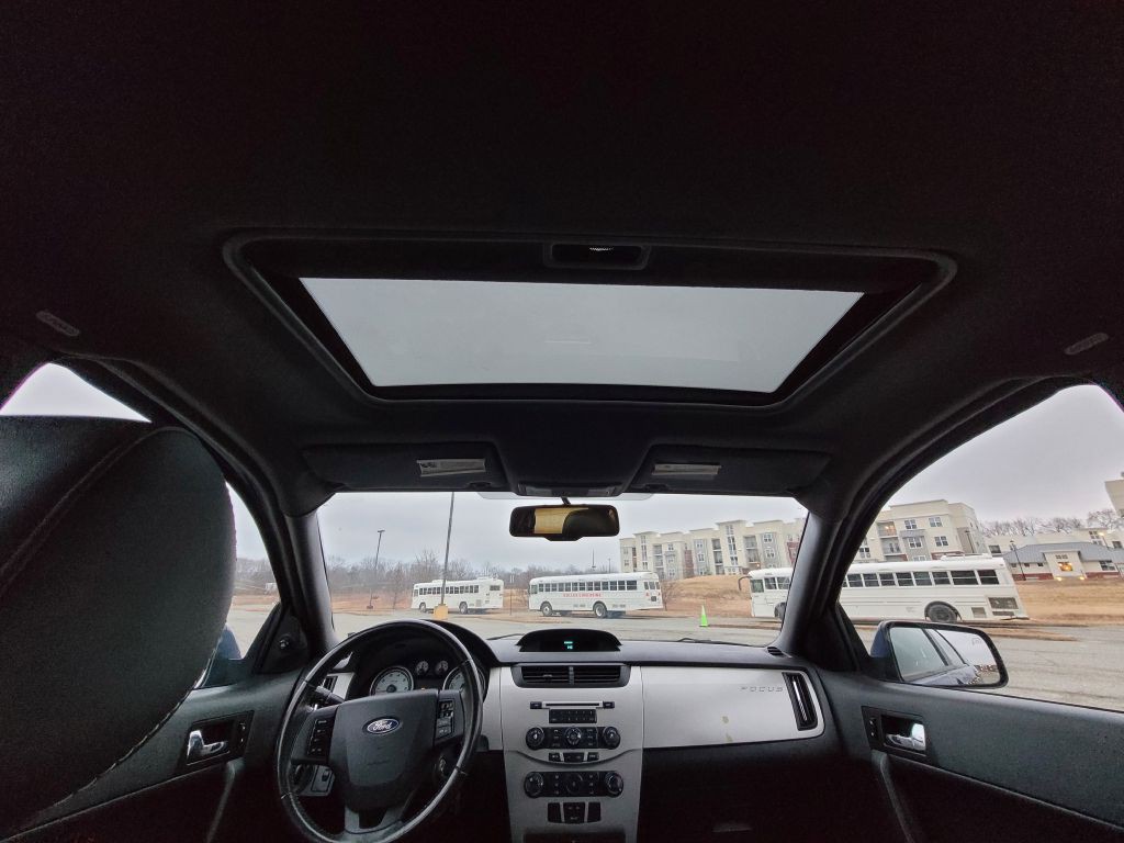 2008 Ford Focus Image 35