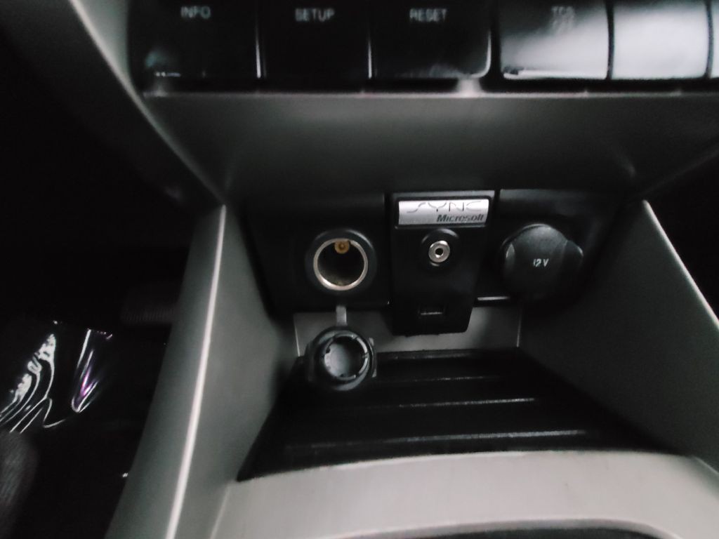 2008 Ford Focus Image 40