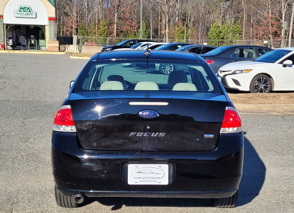 2009 Ford Focus Image 3