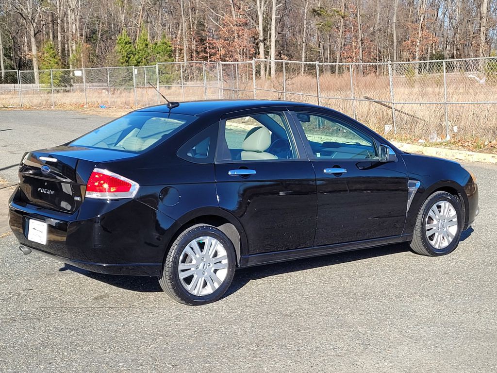 2009 Ford Focus Image 4