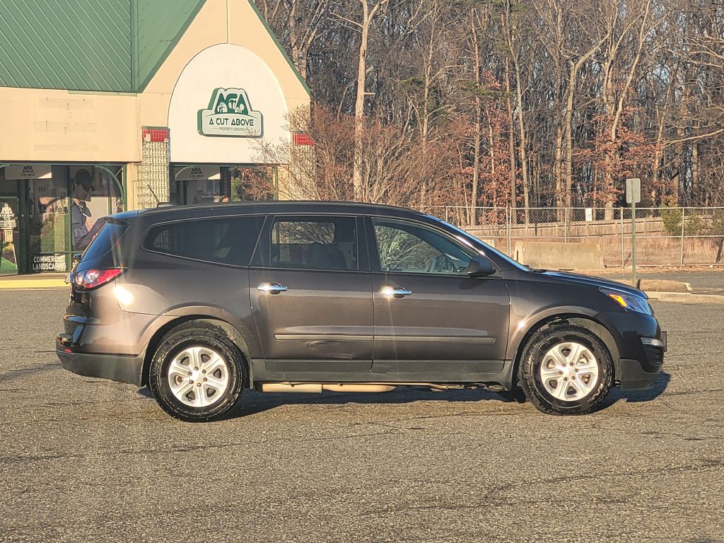 2017 Chevrolet Traverse Image 5