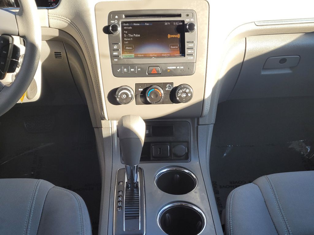 2017 Chevrolet Traverse Image 15